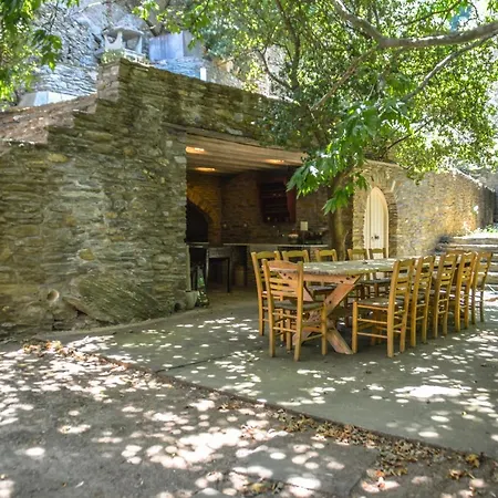 Villa Springs